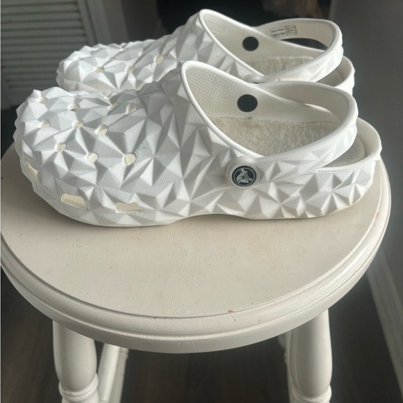 White Crocs - Picture 2 of 5